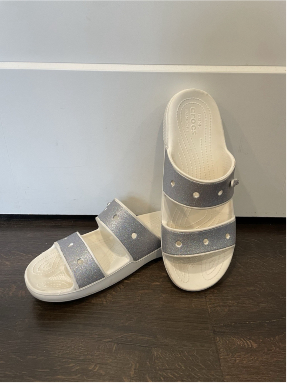 Crocs Classic Glitter II Silver Slide Sandals Unisex Casual Summer M12 W13.5
